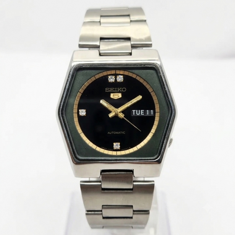 Vintage 1981 Original Seiko 5 Automatic 6309-5450 Black Face 17 Jewels Day-Date Japanese Men's Wrist Watch OG332
