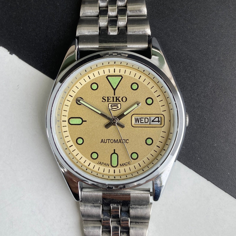 Vintage Mod Seiko 5 Automatic 6309A 17 Jewels Japan Men's Day-Date Yellow Face Wrist Watch E52