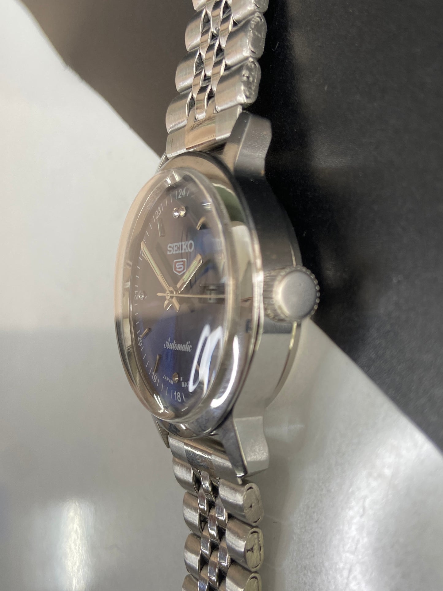Vintage Mod Seiko 5 Automatic 6309A 17 Jewels Japan Men's Day-Date Blue Face Wrist Watch E55