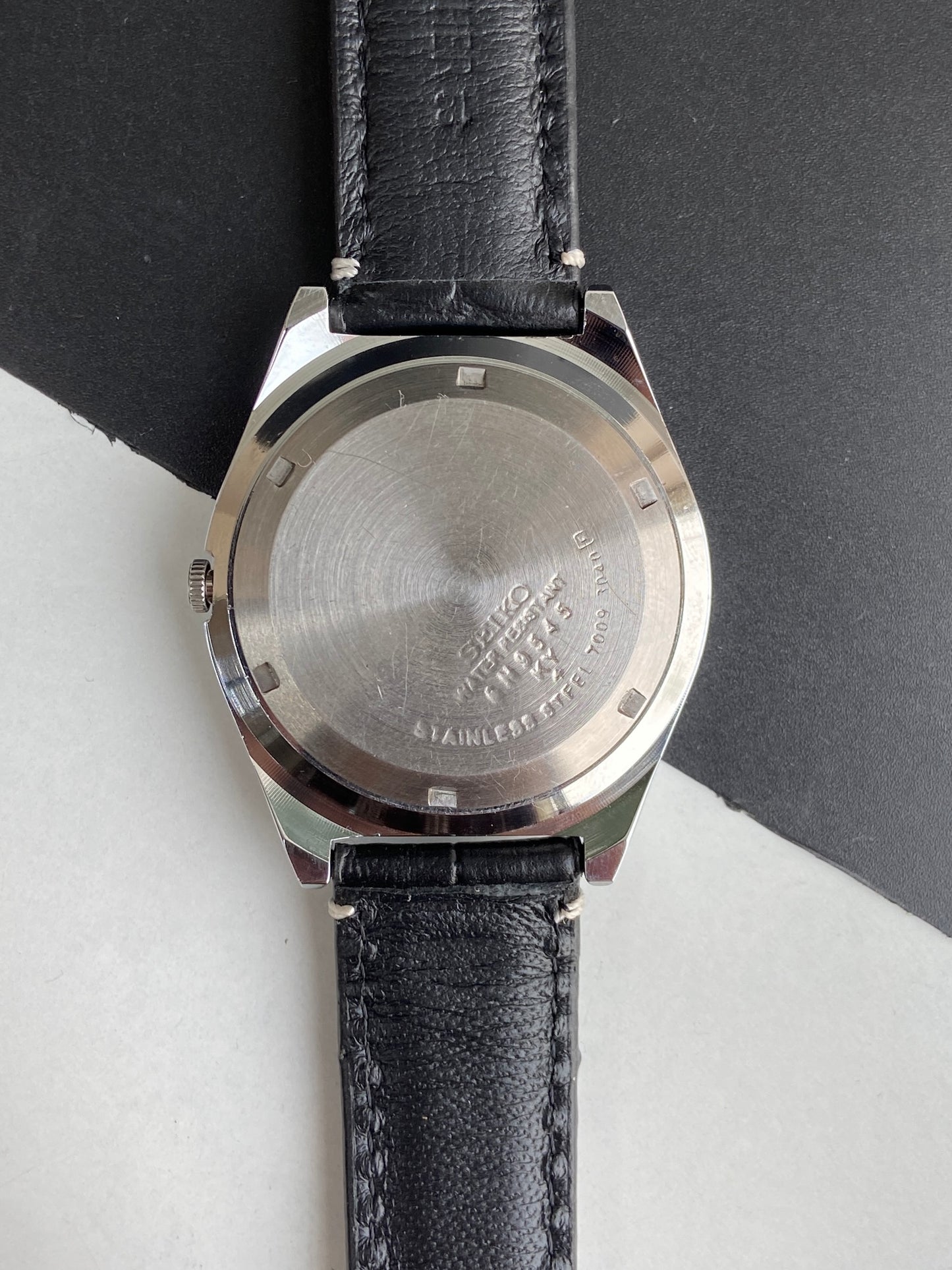 Vintage Mod Seiko 5 Automatic 6309A 17 Jewels Japan Men's Day-Date Black Face Wrist Watch E70
