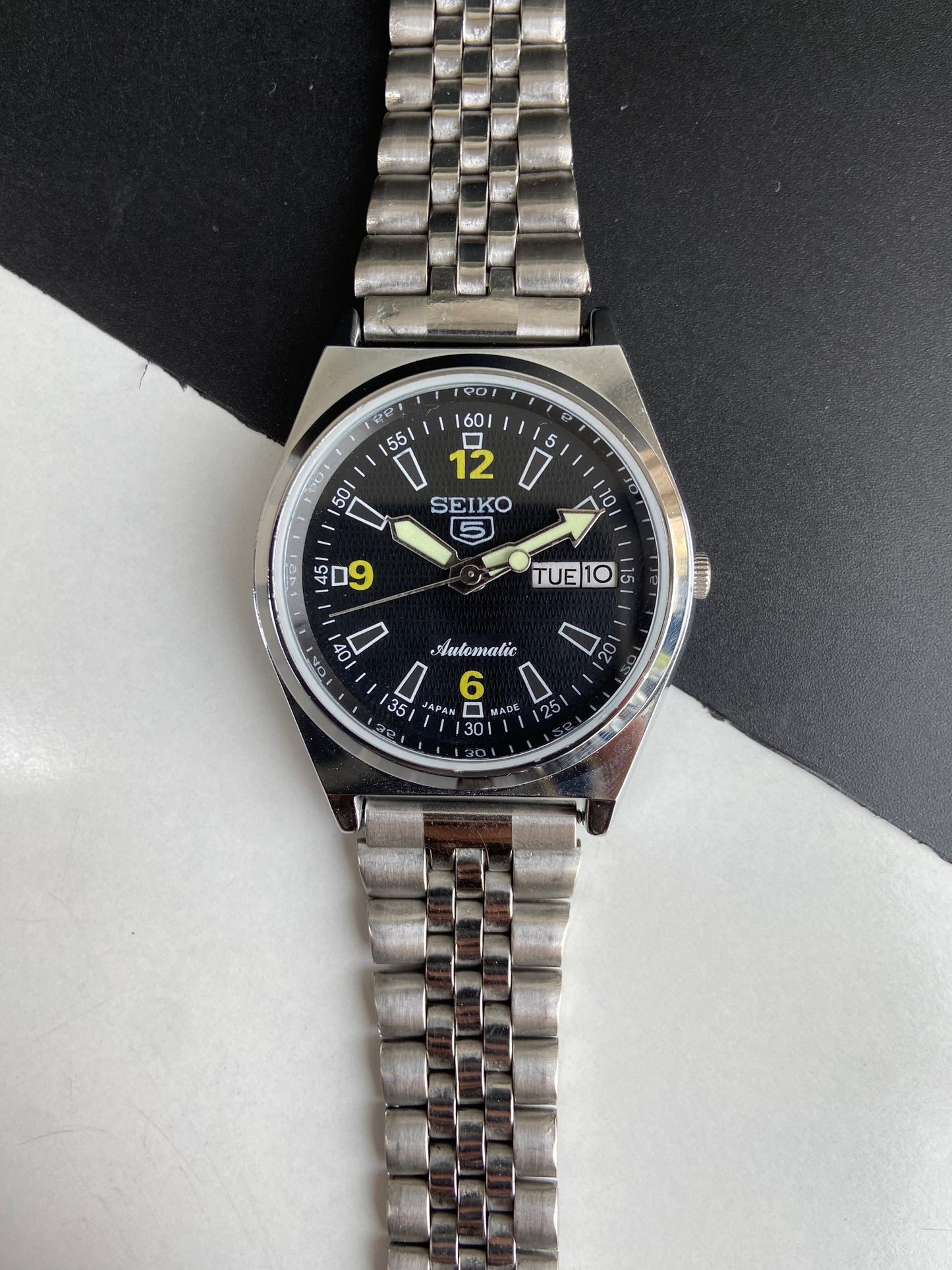 Vintage Mod Seiko 5 Automatic 6309A 17 Jewels Japan Men's Day-Date Black Face Wrist Watch E70