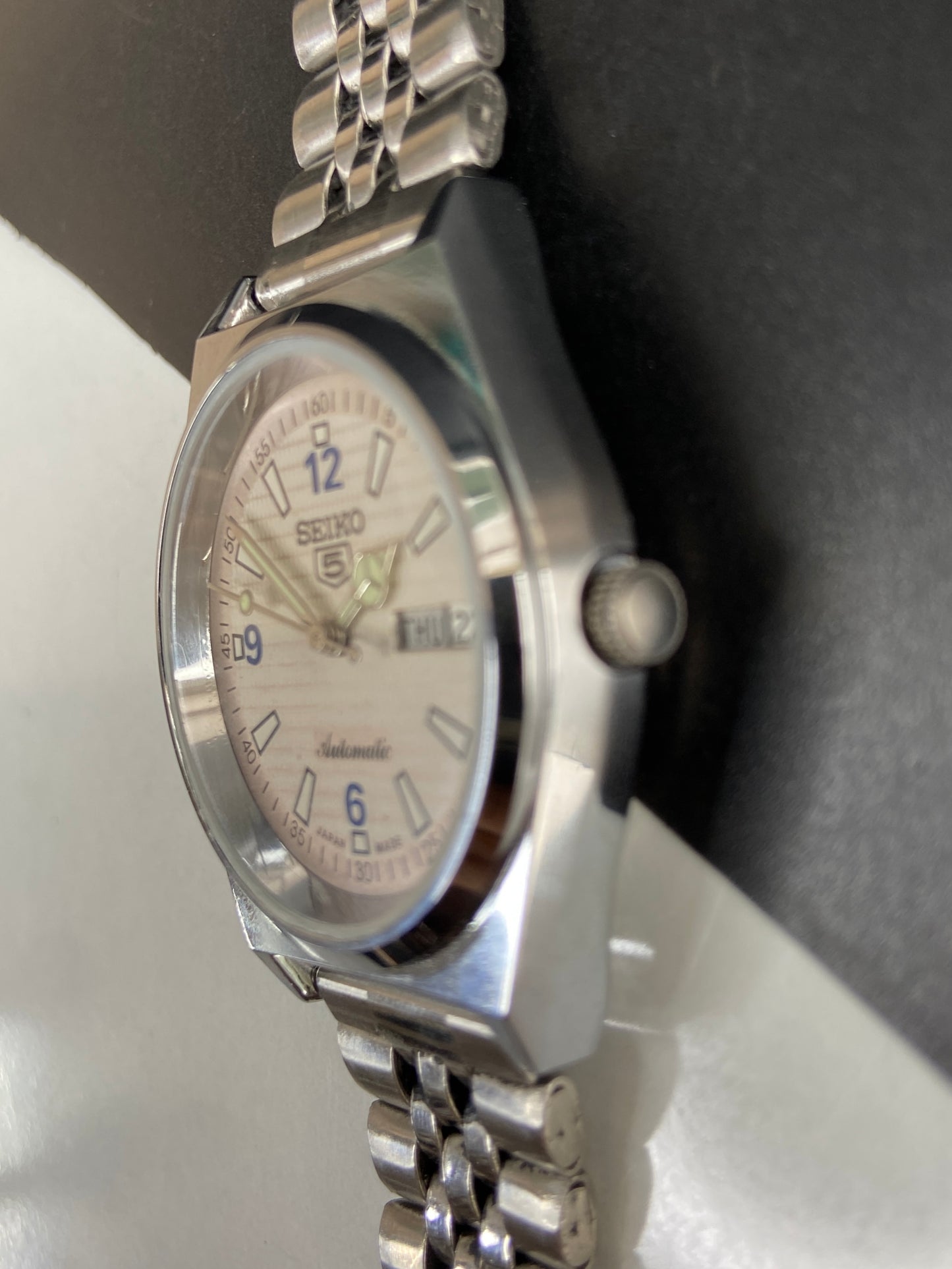 Vintage Mod Seiko 5 Automatic 6309A 17 Jewels Japan Men's Day-Date White Face Wrist Watch E73