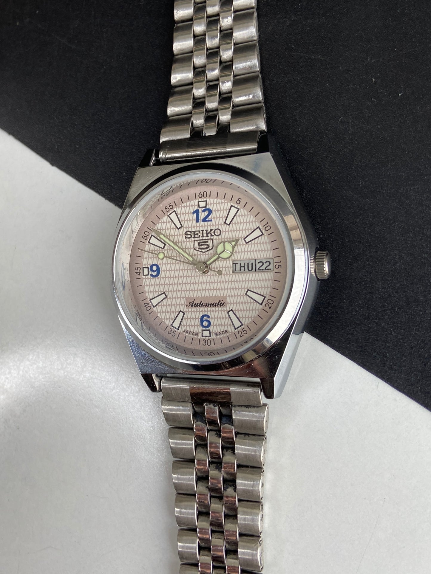 Vintage Mod Seiko 5 Automatic 6309A 17 Jewels Japan Men's Day-Date White Face Wrist Watch E73