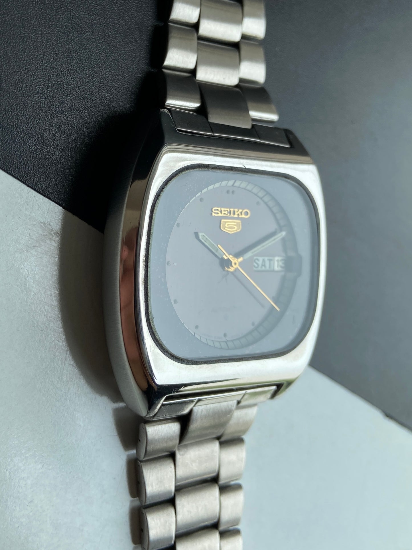 Vintage 1980 Original Seiko 5 Automatic 6309-603C Black Face Day-Date Japanese Men's Wrist Watch E79
