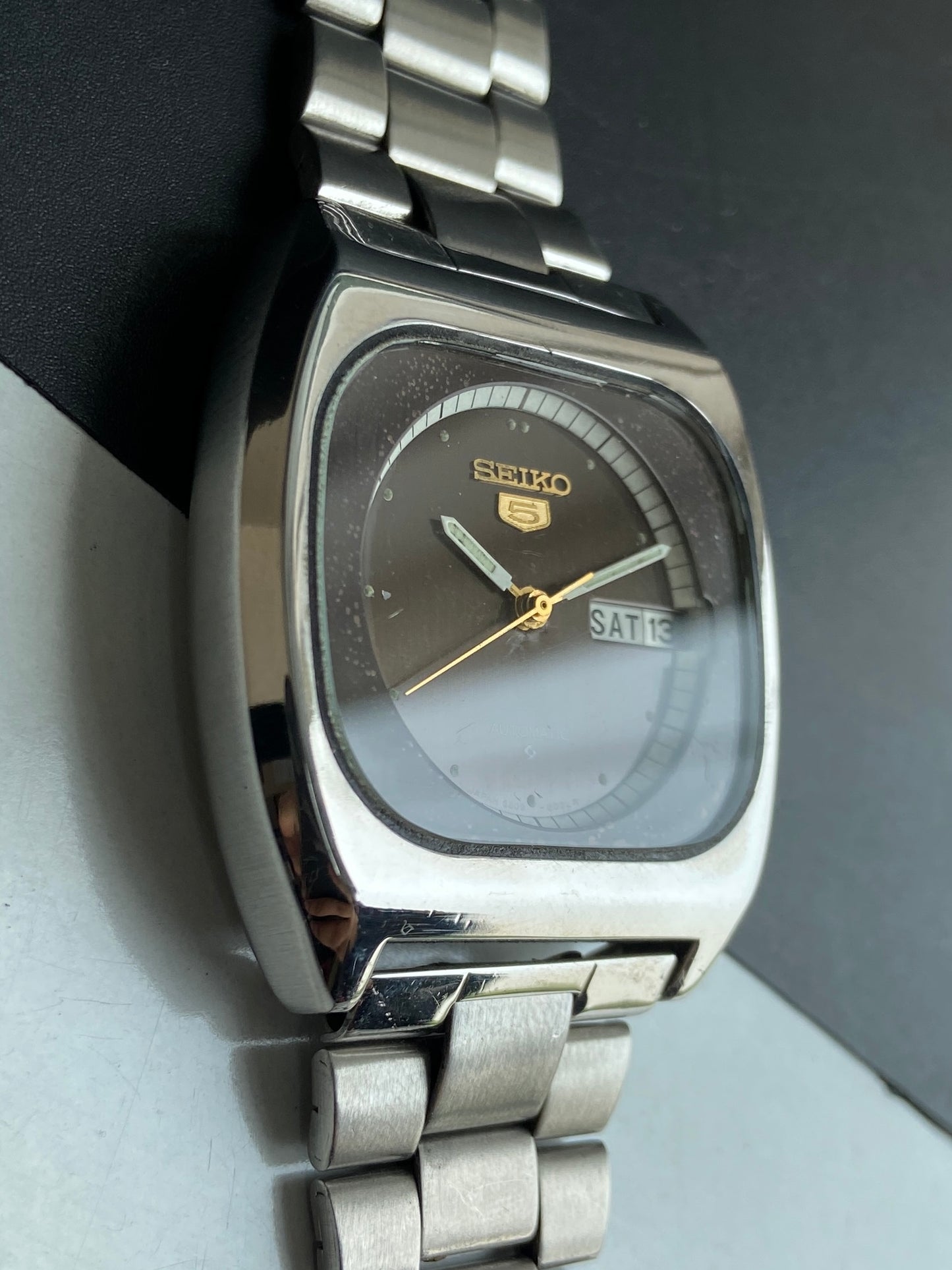 Vintage 1980 Original Seiko 5 Automatic 6309-603C Black Face Day-Date Japanese Men's Wrist Watch E79