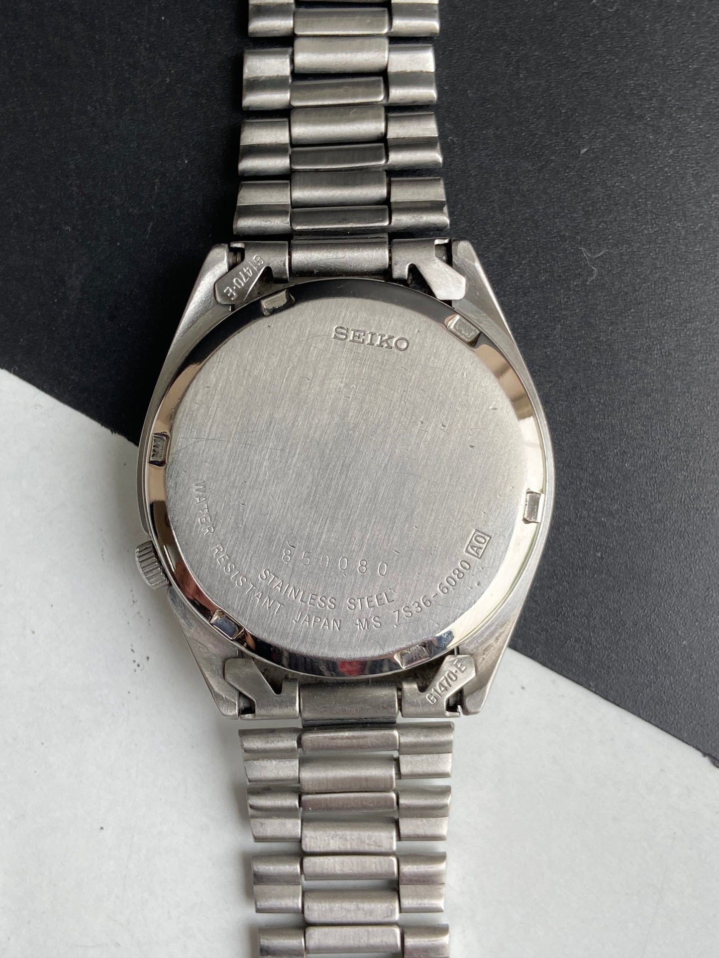 Vintage 1998 Original Seiko 5 Automatic 7S36-6080 Golden Face 23 Jewels Day-Date Japanese Men's Wrist Watch E85