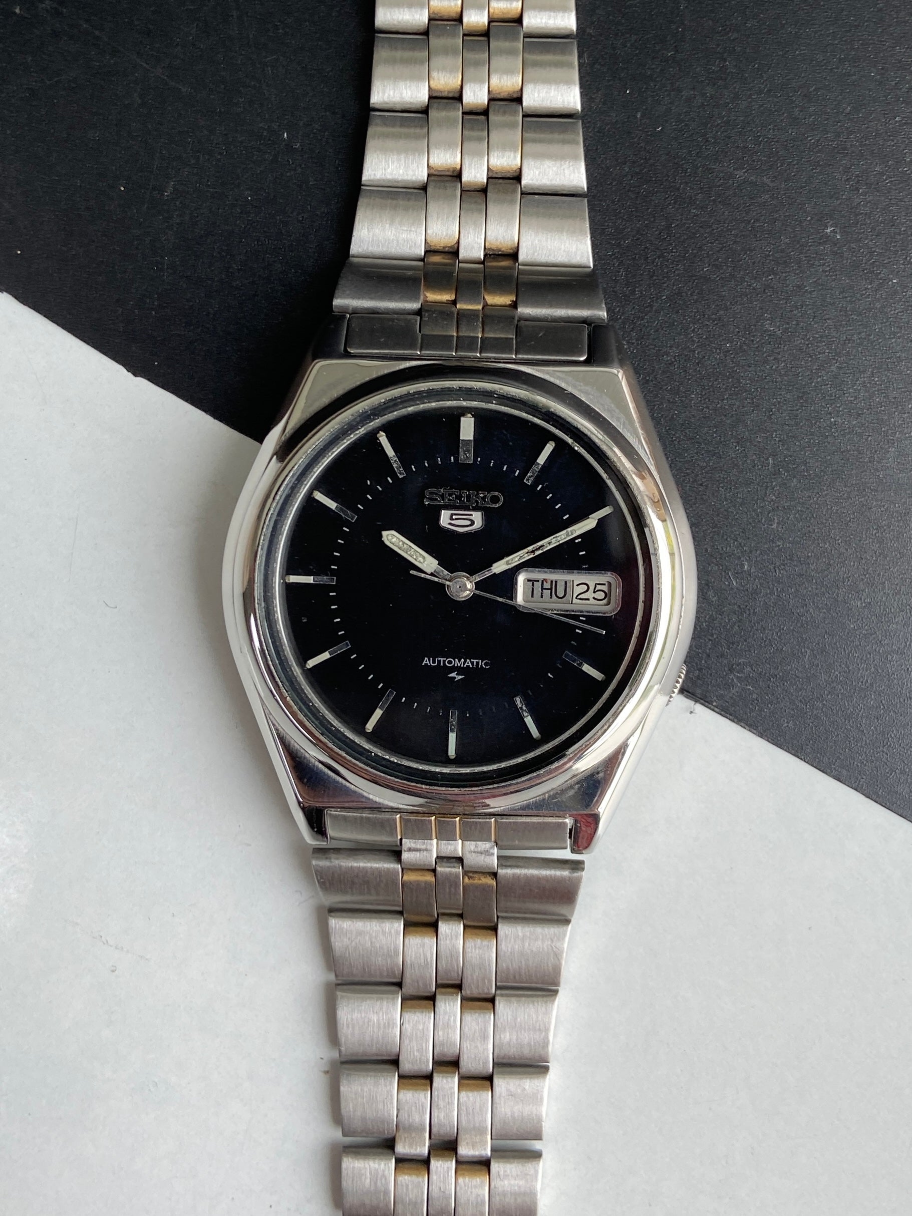 Vintage 1985 Original Seiko Automatic 7009-8760 Black Face 17