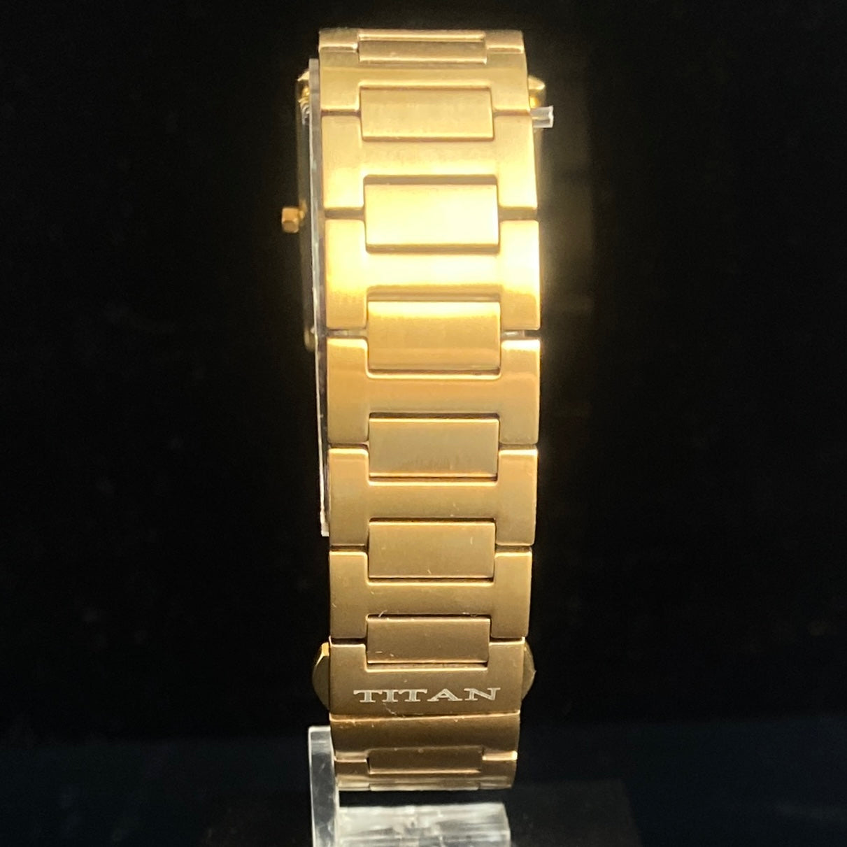 Original TITAN EDGE 1043BBD31 Rectangular Black Face 25MM Case Men's Watch k27