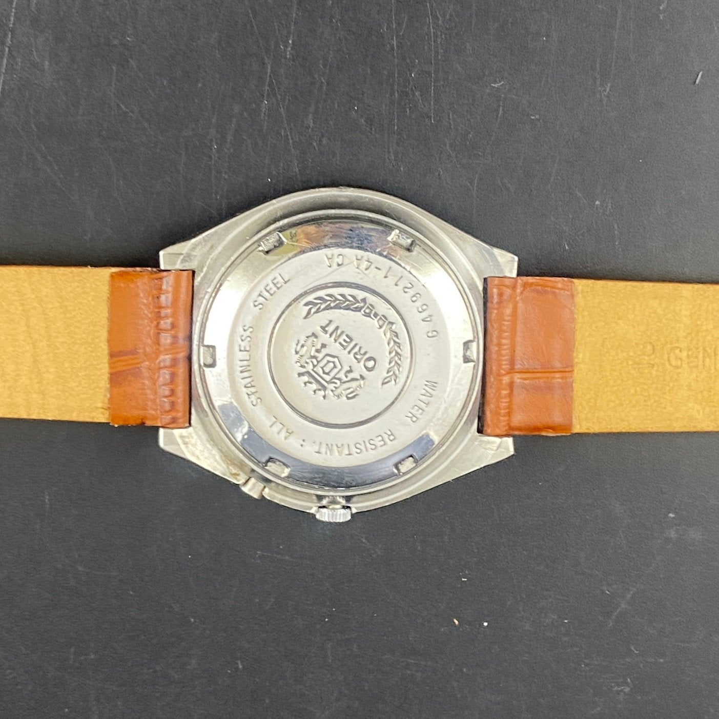 Vintage Orient Green Face Automatic 21 Jewels Men,s Wrist Watch