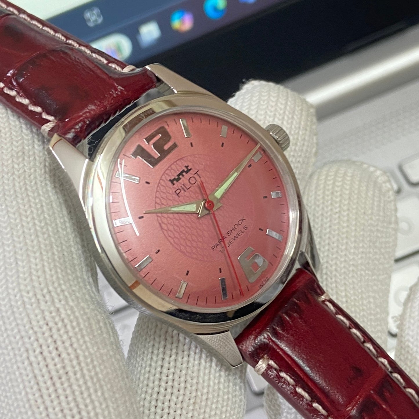 Vintage Mod HMT Pilot Hand Winding 17 Jewels Pink Face Brown Face Men's Wrist Watch B06
