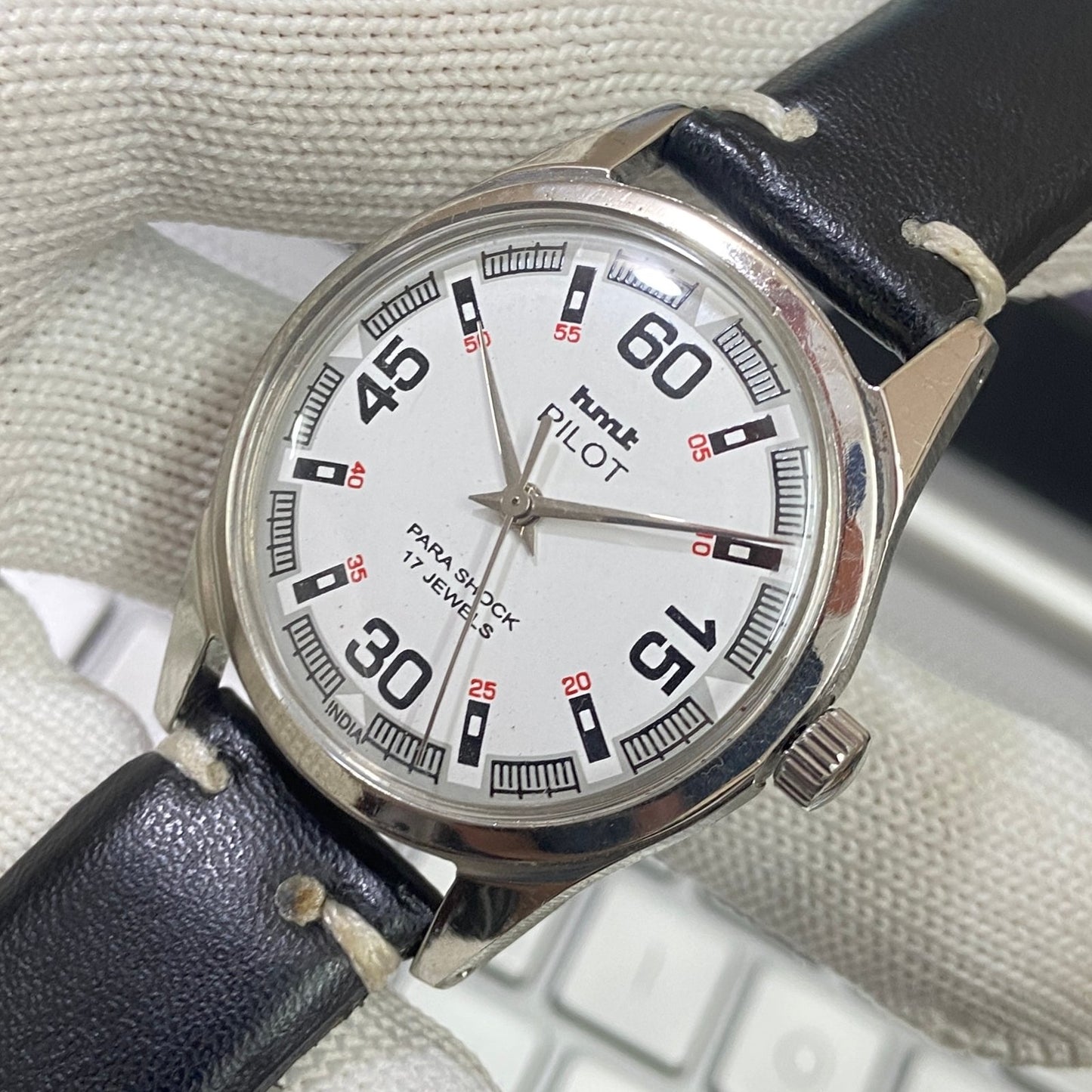 Vintage HMT Pilot Hand Winding 17 Jewels White Face Black Band Men's Wrist Watch B07