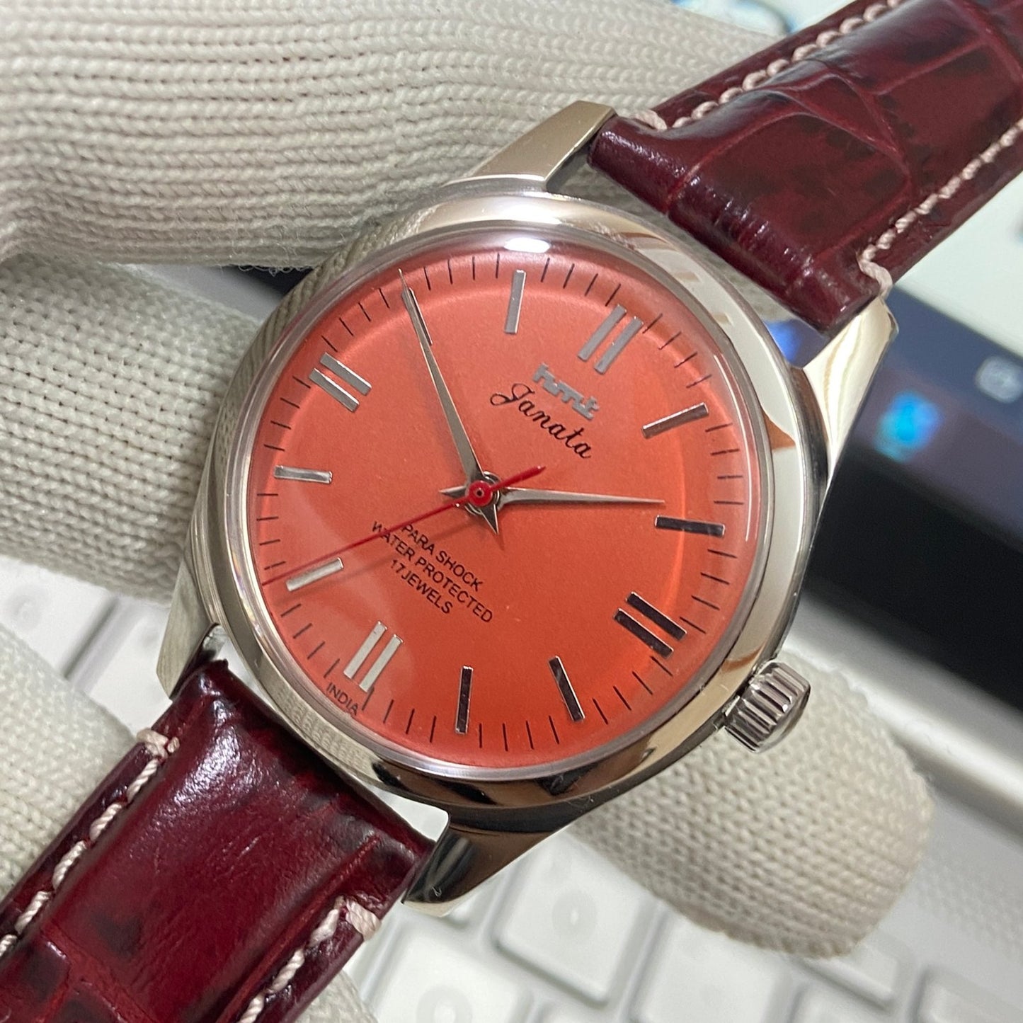 Vintage HMT Janata Hand Winding 17 Jewels Orange Face Red Band Men's Wrist Watch B27