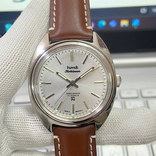 Vintage MOD HMT Kohinoor Hand Winding 17 Jewels Silver Face Brown Band Men's Wrist Watch B47