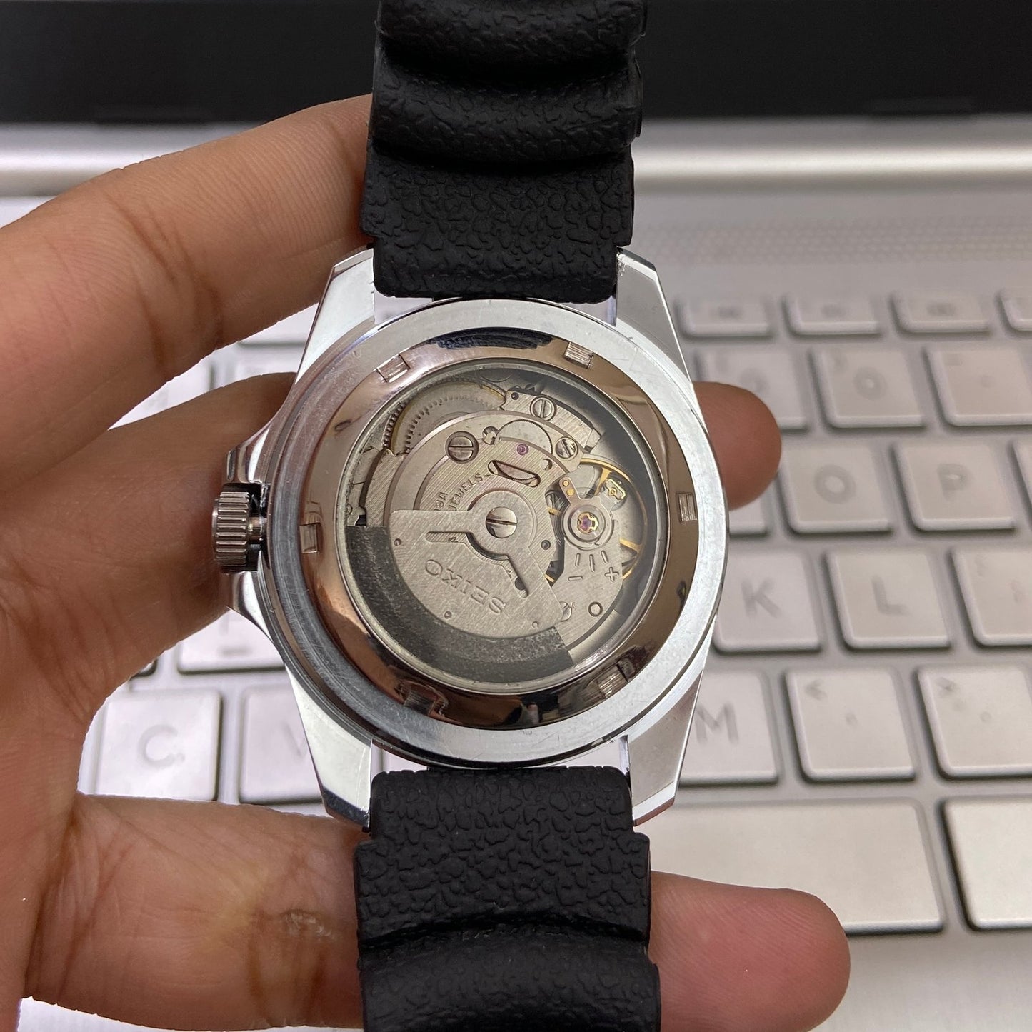 Vintage MOD Seiko Marine Master Automatic White Face Cal. 6309 Green Rotating Bezel Black Silicone Strap Men's Wrist Watch C97