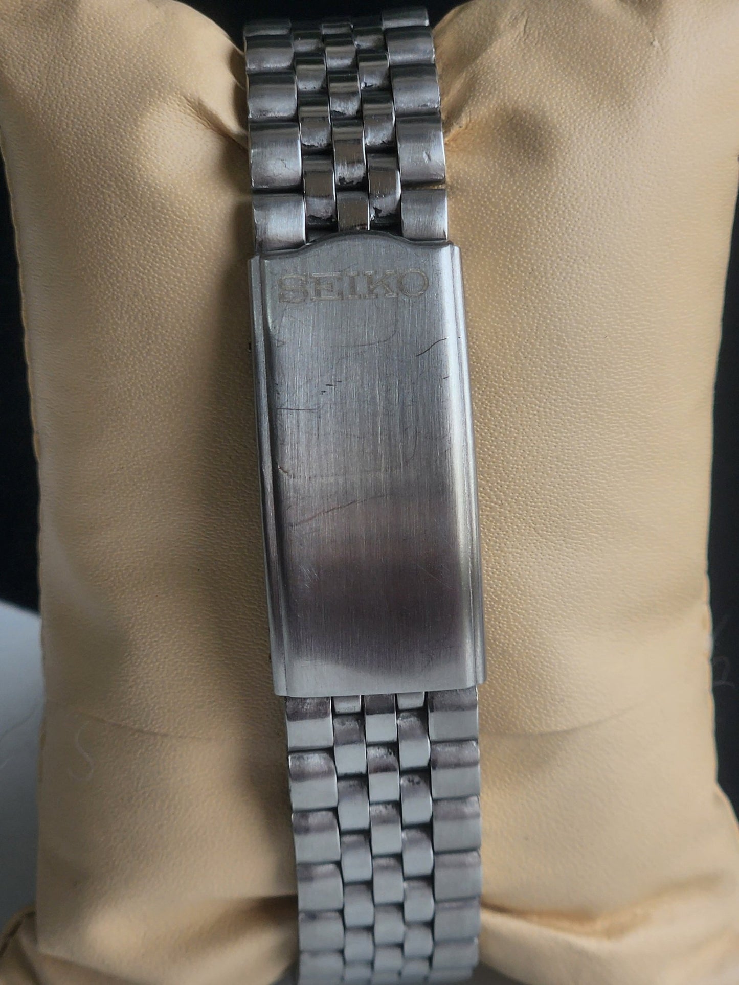 Vintage Mod Seiko 5 Automatic 6309A 17 Jewels Japan Men's Day-Date Golden Face Wrist Watch E30