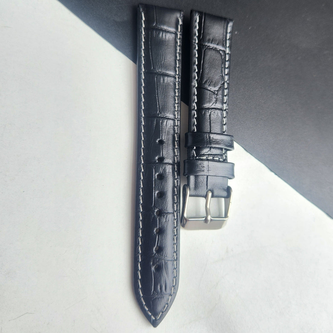 Genuine vs. Synthetic Leather Straps for Watches: Pros and Cons