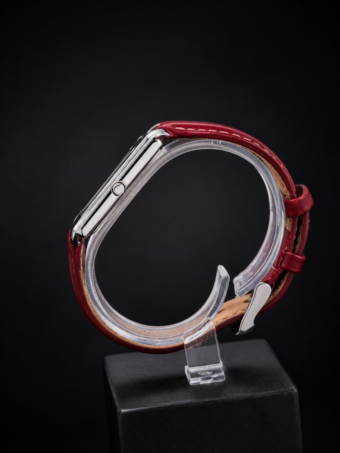 New Le Montres Classic Tank Quartz Men's Watch Maroon Roman Dial 26mm Silver LM09