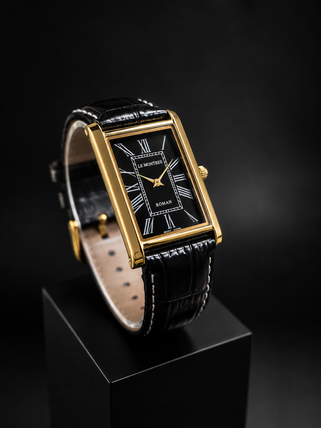 New Le Montres Classic Tank Quartz Men's Watch Black Roman Dial 26mm Gold Case LM11