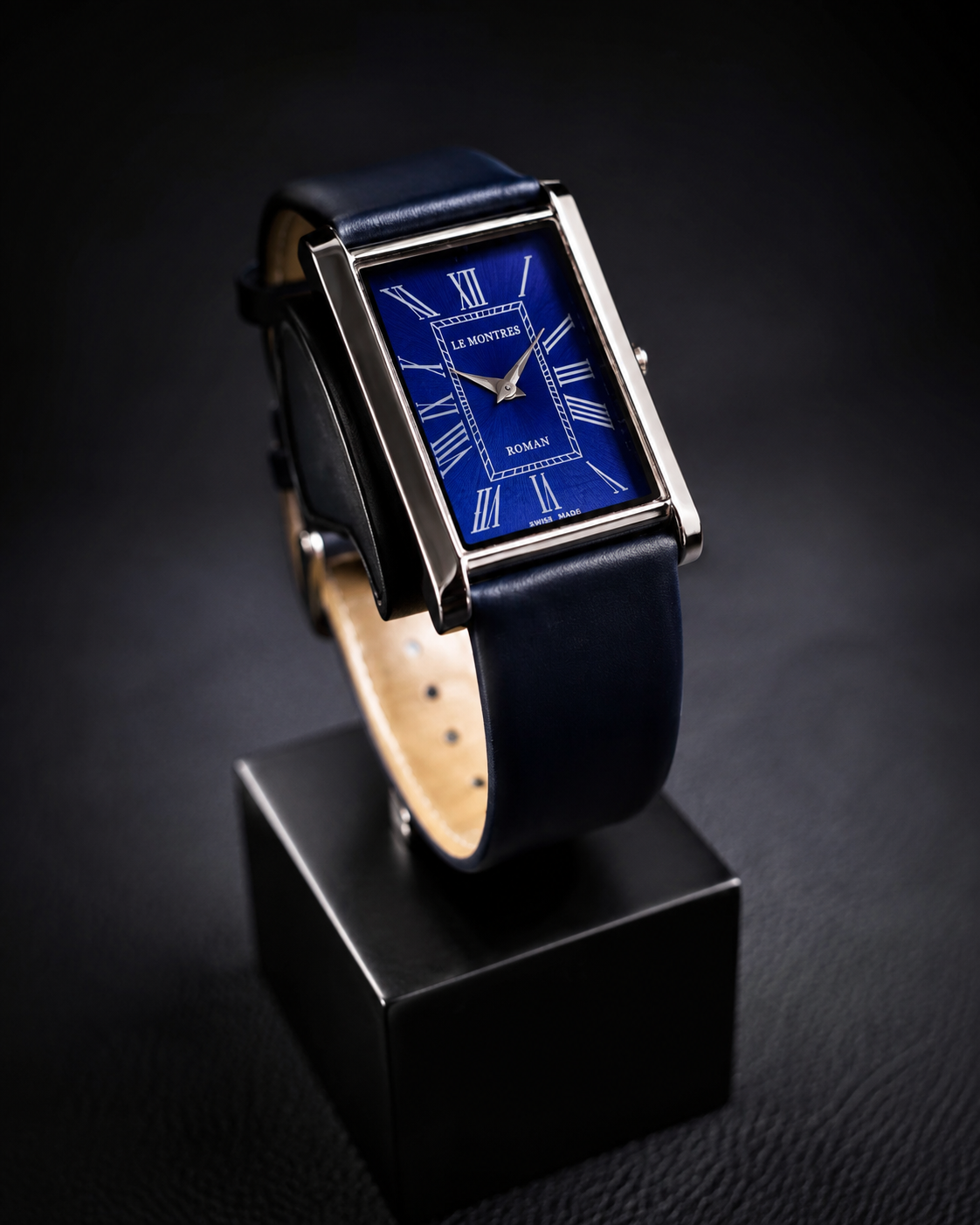 New Le Montres Classic Tank Quartz Men's Watch Blue Roman Dial 26mm Silver Case LM18