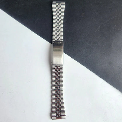 Vintage Mod Arabic Seiko 5 Automatic 17 Jewels Cal. 7009 Silver Face Brown Leather Band Day-Date Men's Wrist Watch S69
