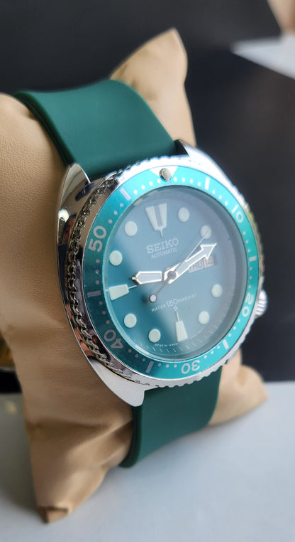 Vintage Seiko Turtle Automatic Sea Green Face Cal. 6309 Sea Green Silicone Strap Day-Date Men's Wrist Watch E58