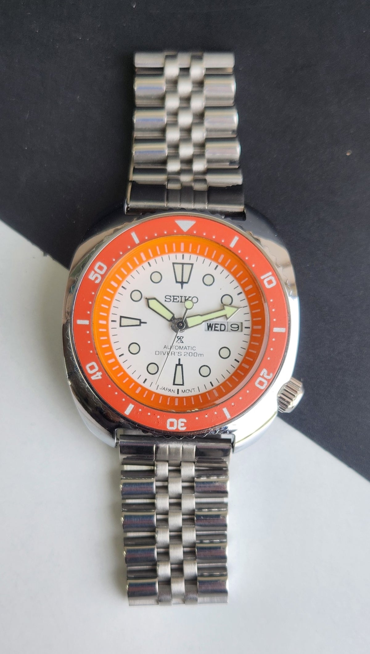 Vintage MOD Seiko Turtle Automatic White Face Cal. 6309 Jubilee Bracelet Day-Date Men's Wrist Watch E60