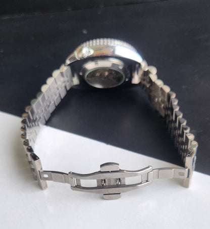 Vintage Seiko Turtle Automatic White Face Cal. 6309 Jubilee Bracelet Day-Date Men's Wrist Watch E60