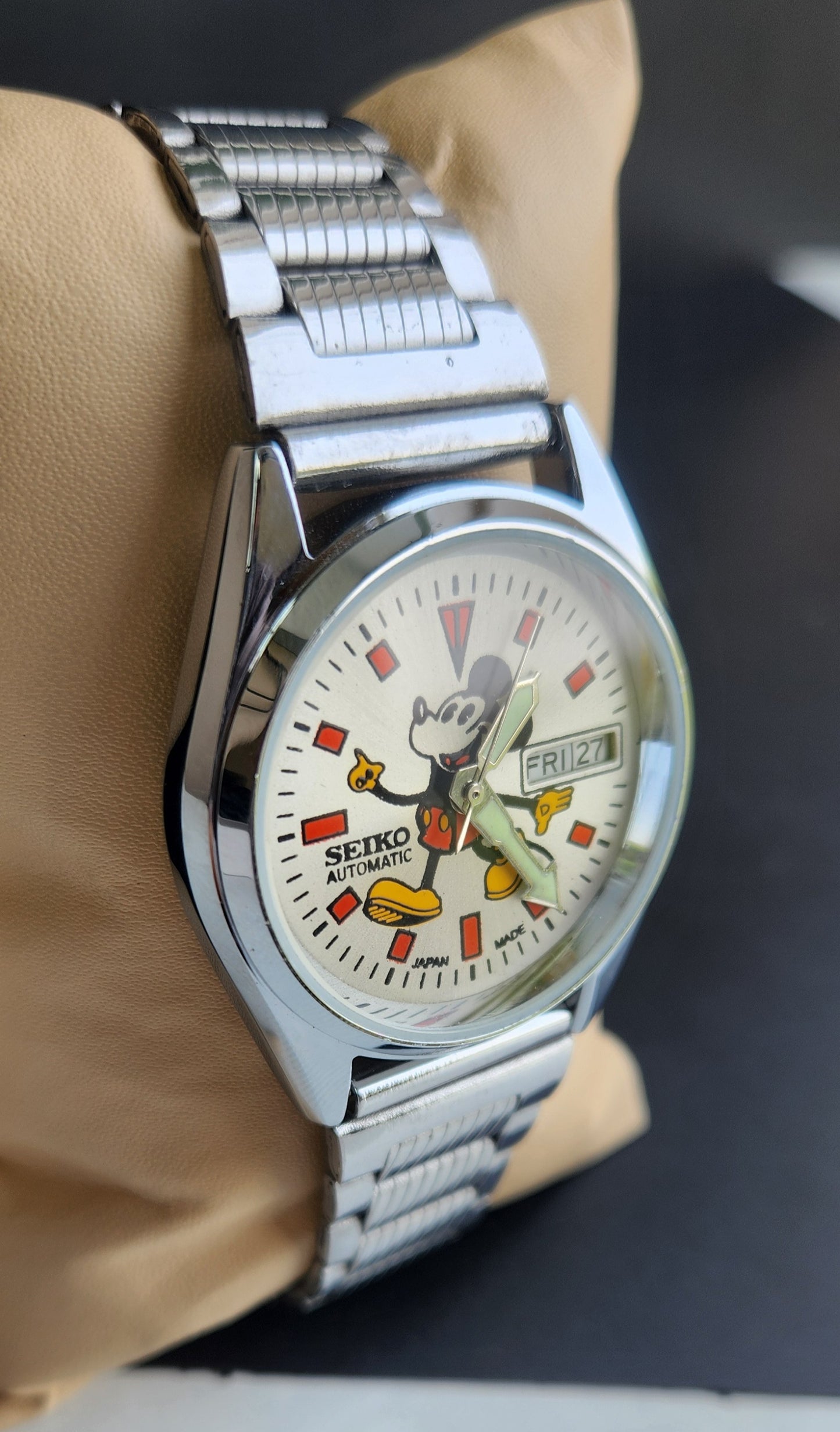 Vintage Mod Seiko 5 Automatic 6309A 17 Jewels Japan Men's Day-Date Silver Face Wrist Watch E56