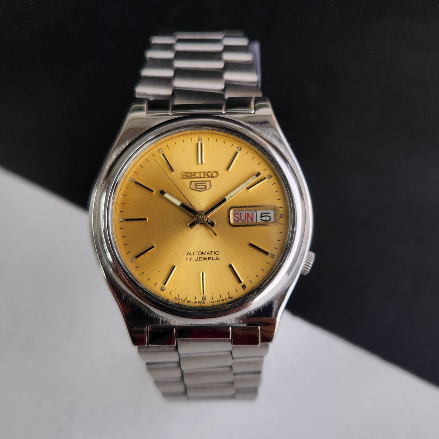 Vintage 1985 Original Seiko 5 Automatic 7009-3111 Golden Face 17 Jewels Day-Date Japanese Men's Wrist Watch EG03