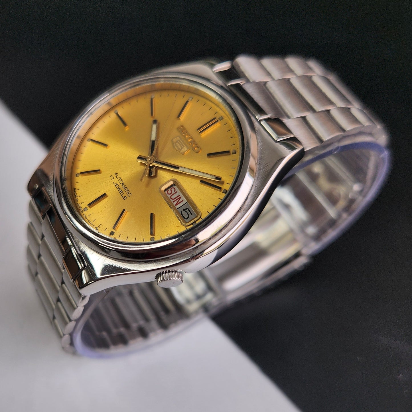 Vintage 1985 Original Seiko 5 Automatic 7009-3111 Golden Face 17 Jewels Day-Date Japanese Men's Wrist Watch EG03
