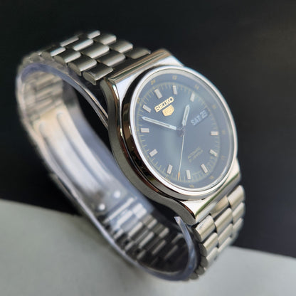 Vintage 1985 Original Seiko 5 Automatic 6319-606A Black Face 21 Jewels Day-Date Japanese Men's Wrist Watch EG09