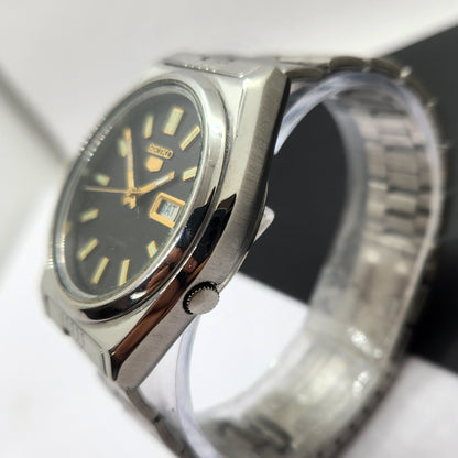 Vintage 1977 Original Seiko 5 Automatic 7009-8761 Black Face 17 Jewels Day-Date Japanese Men's Wrist Watch EG21