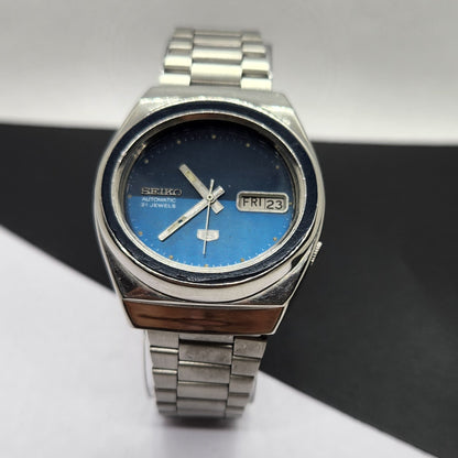 Vintage 1974 Original Seiko 5 Automatic 7019-7340 Blue Face 21 Jewels Day-Date Japanese Men's Wrist Watch EG23