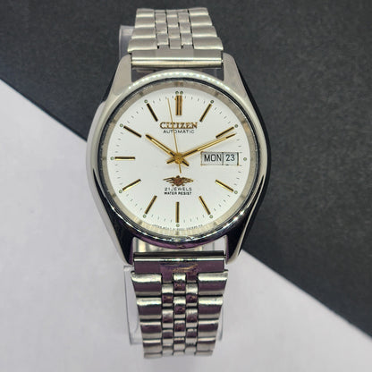 Vintage 1989 Original Citizen Automatic Cal. 8200 White Face 21 Jewels Day-Date Japanese Men's Wrist Watch EG29