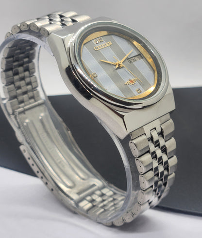 Vintage 1993 Original Citizen Automatic Cal. 8200 Gray Face 21 Jewels Day-Date Japanese Men's Wrist Watch EG33