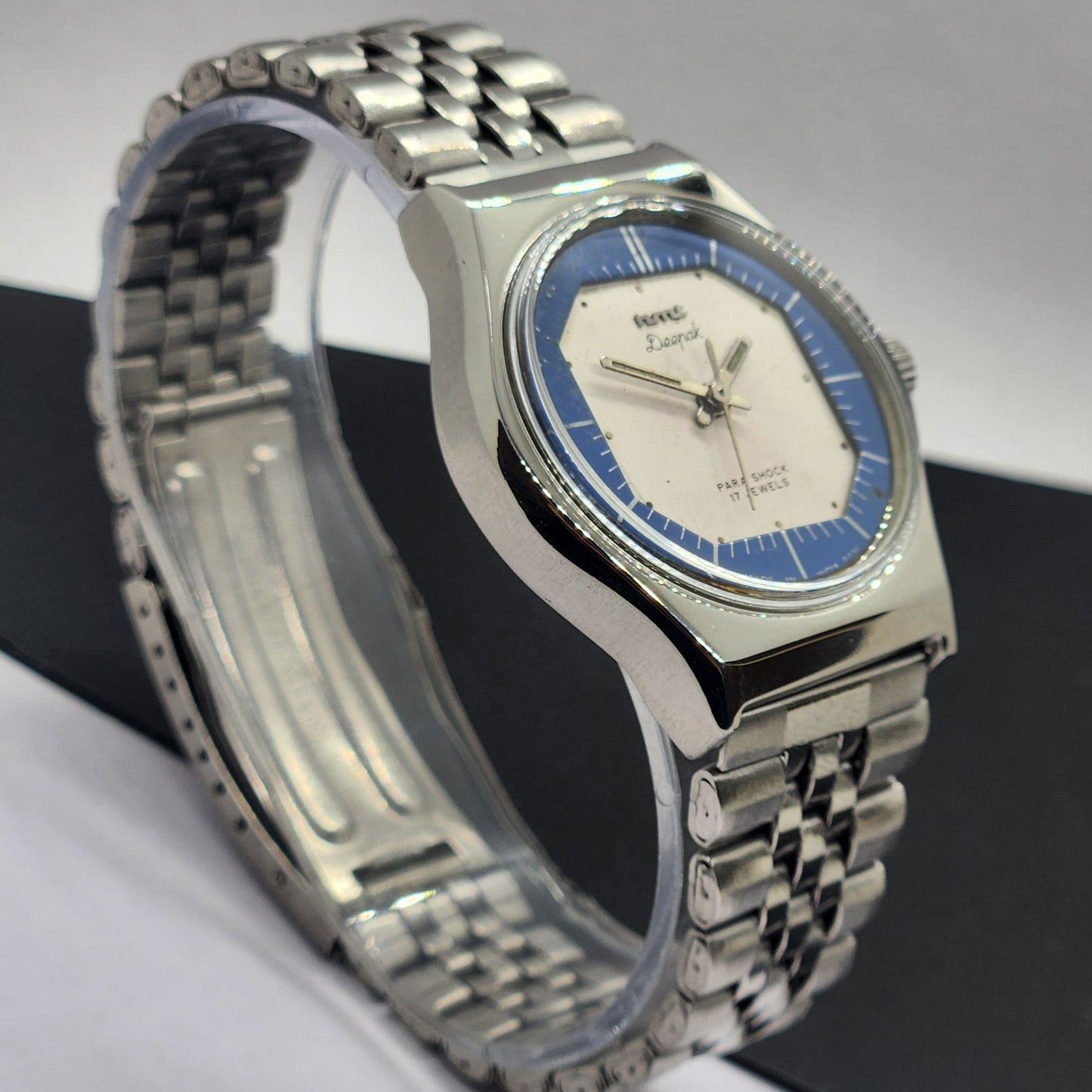 Vintage Original HMT Deepak Hand Winding 17 Jewels White Face Silver Band Men's Wrist Watch F04