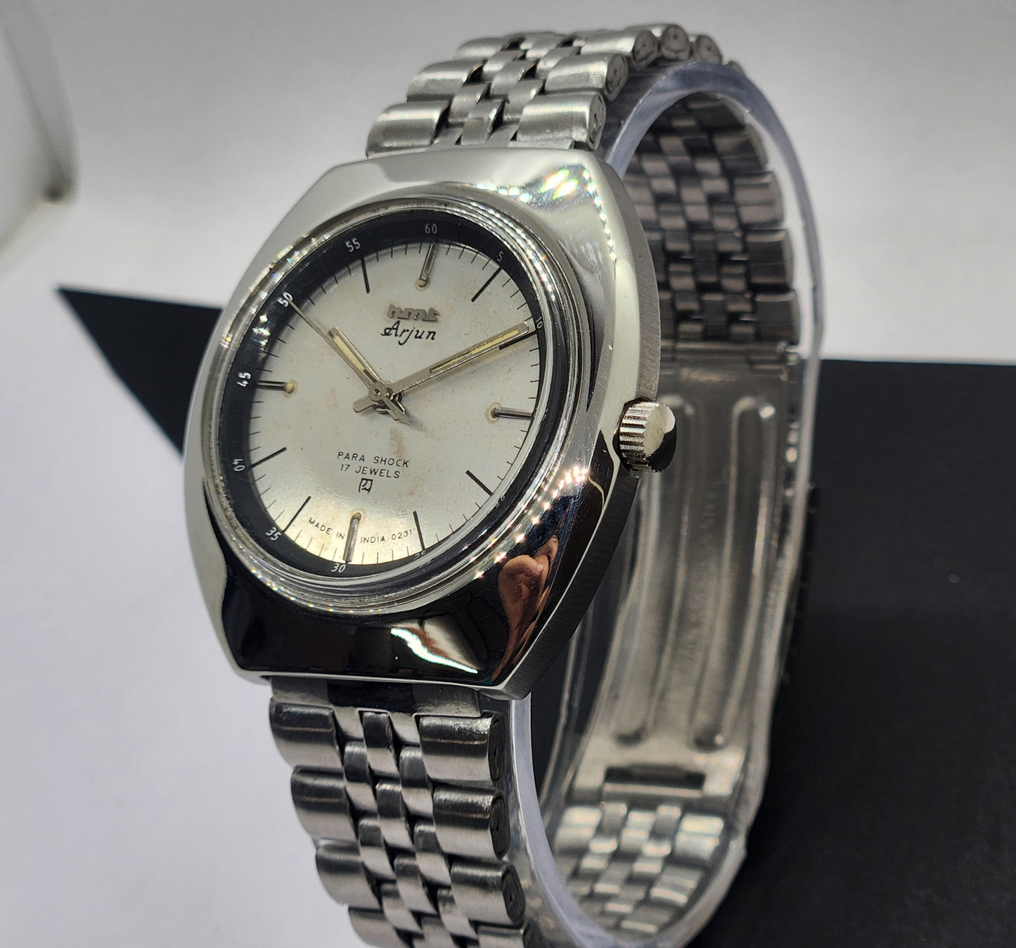Vintage Original HMT Arjun Hand Winding 17 Jewels Silver Face Silver Band Men's Wrist Watch F07
