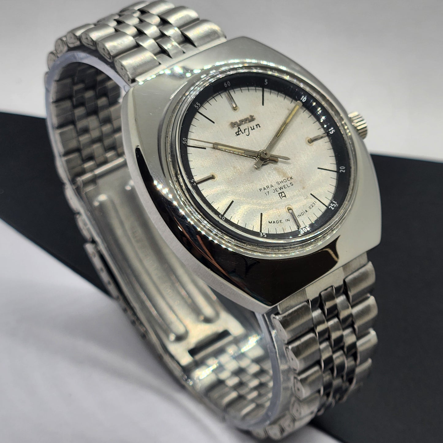 Vintage Original HMT Arjun Hand Winding 17 Jewels Silver Face Silver Band Men's Wrist Watch F07