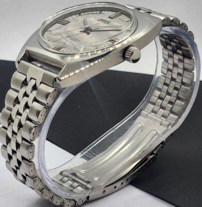 Vintage Original HMT Vijay Hand Winding 17 Jewels Gray Face Silver Bracelet Men's Wrist Watch F28