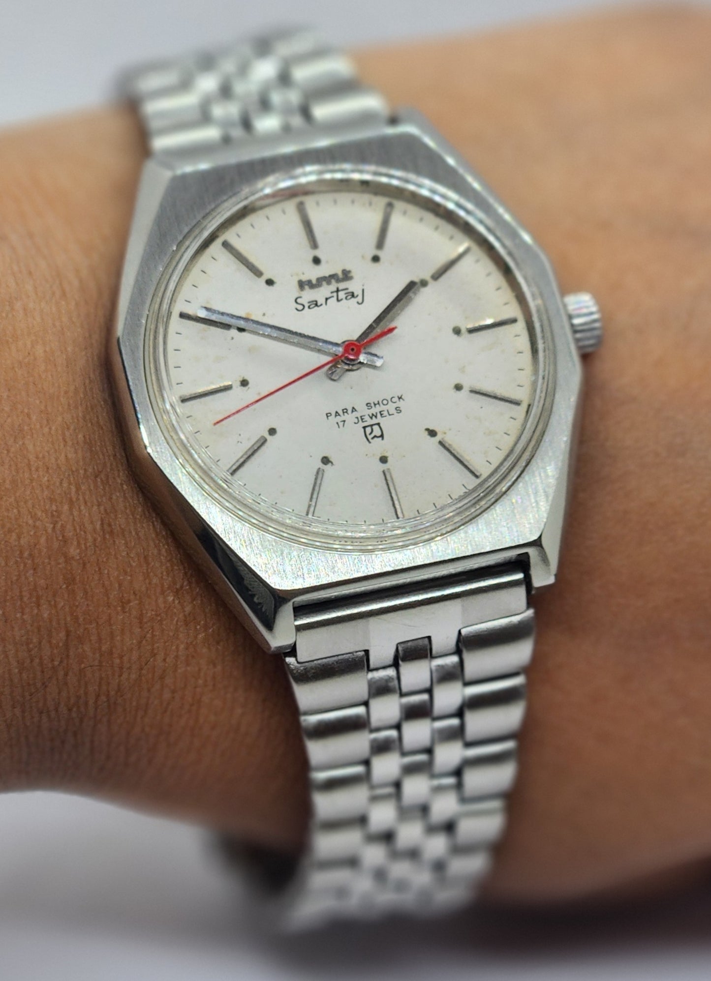 Vintage Original HMT Sartaj Hand Winding 17 Jewels White Face Silver Bracelet Men's Wrist Watch F31