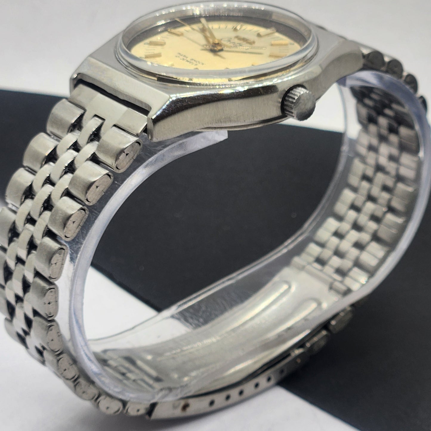 Vintage Original HMT Chethan Hand Winding 17 Jewels golden Face Silver Bracelet Men's Wrist Watch F34