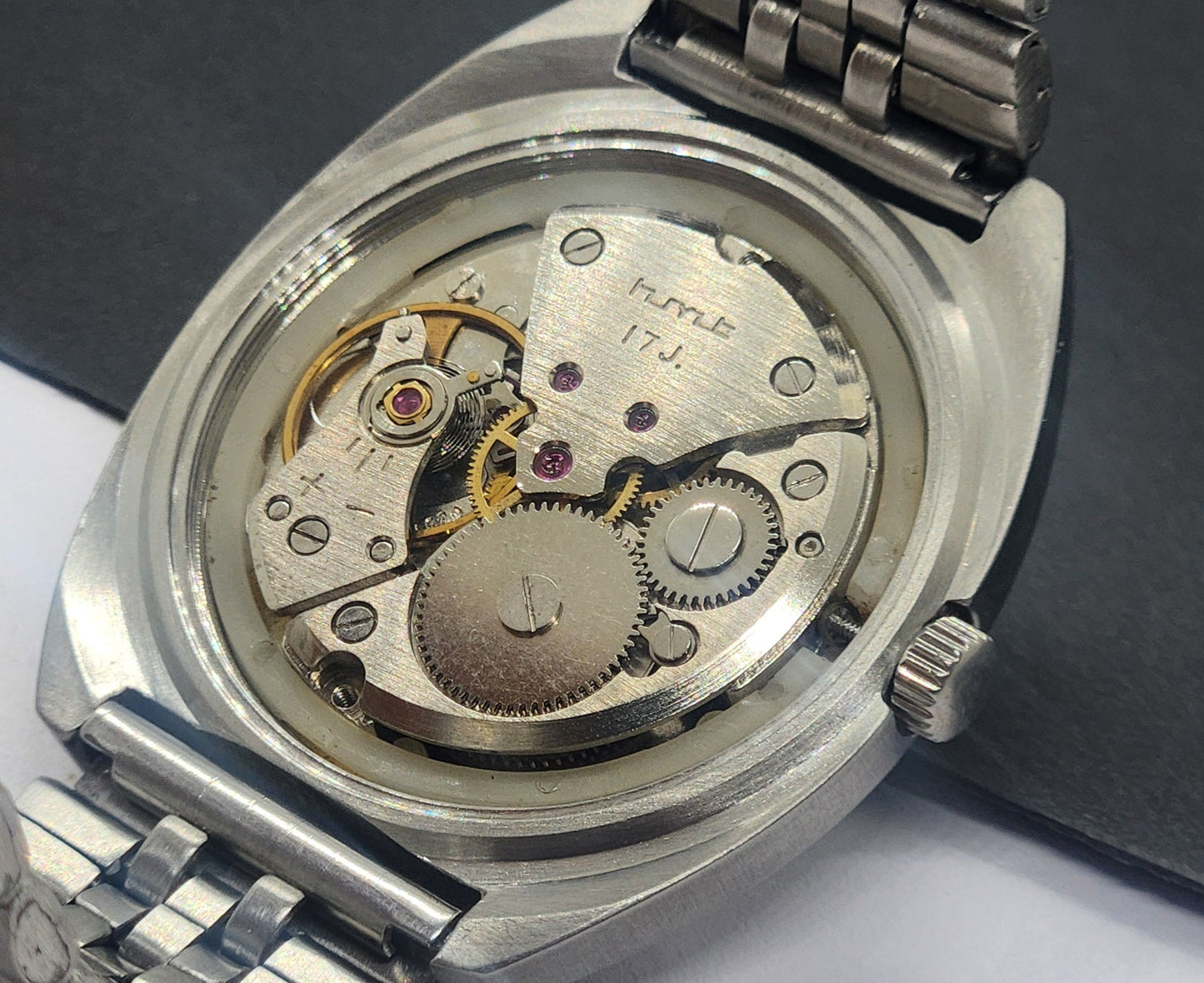 Vintage Original HMT Chethan Hand Winding 17 Jewels Golden Face Silver Bracelet Men's Wrist Watch F37