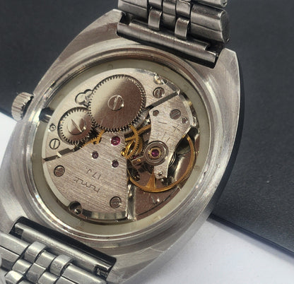 Vintage Original HMT Chethan Hand Winding 17 Jewels Golden Face Silver Bracelet Men's Wrist Watch F38