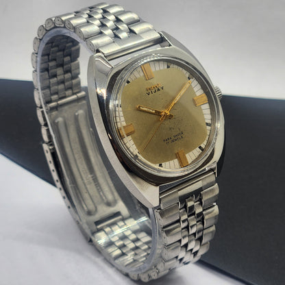 Vintage Original HMT Vijay Hand Winding 17 Jewels Golden Face Silver Bracelet Men's Wrist Watch F41