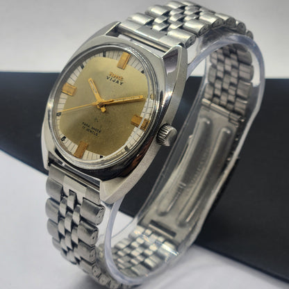 Vintage Original HMT Vijay Hand Winding 17 Jewels Golden Face Silver Bracelet Men's Wrist Watch F41