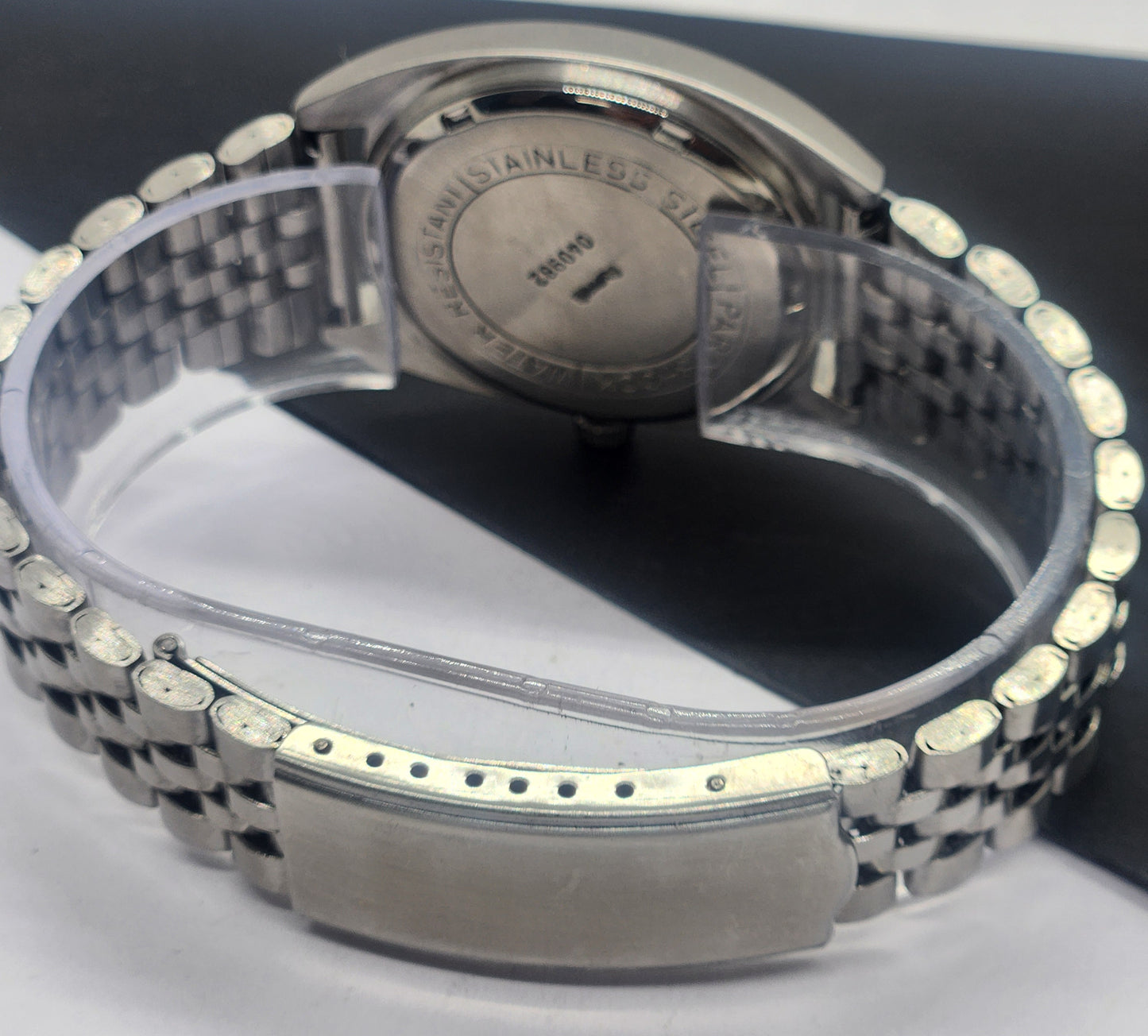 Vintage Original HMT Vijay Hand Winding 17 Jewels Golden Face Silver Bracelet Men's Wrist Watch F41