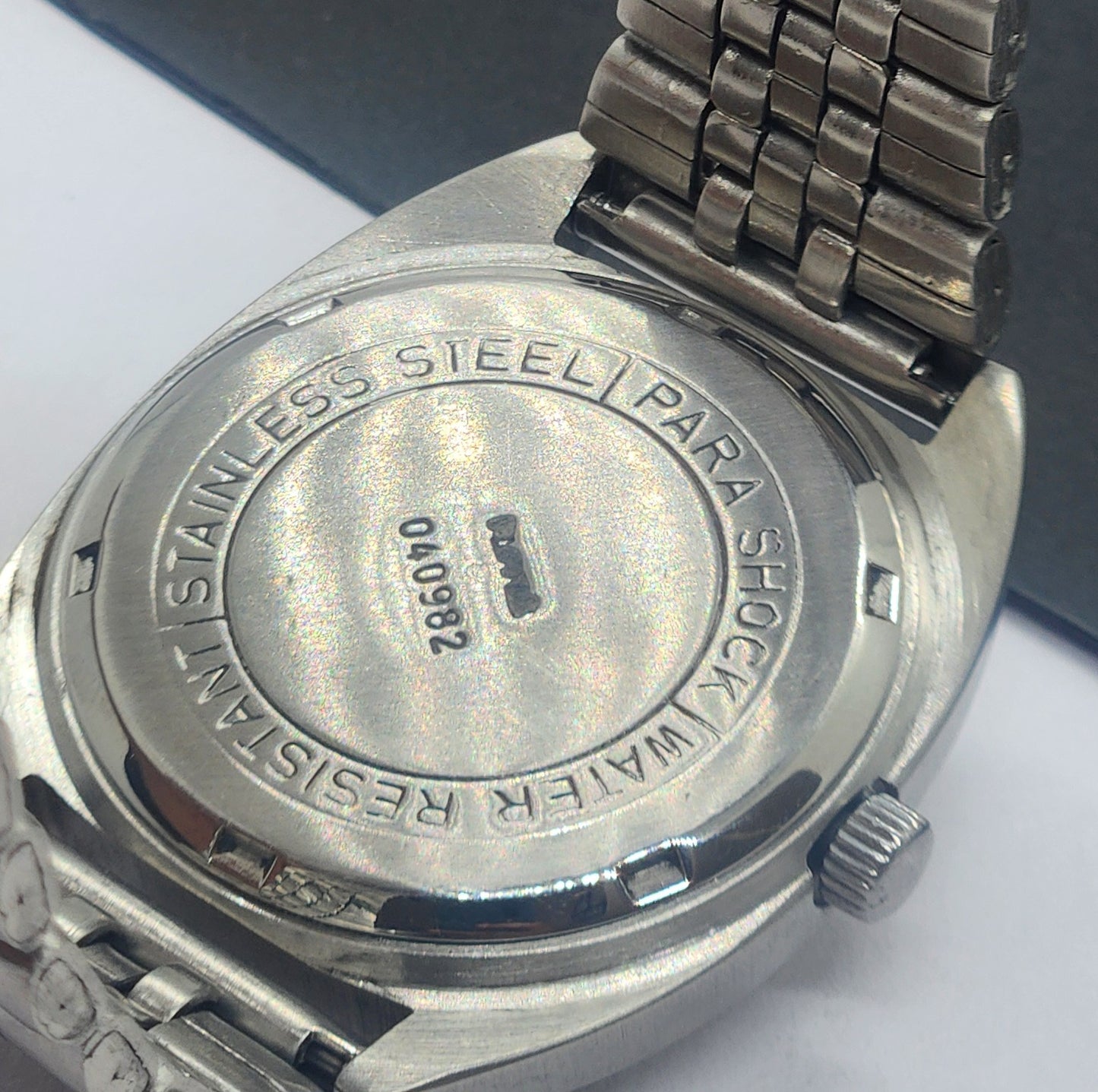 Vintage Original HMT Vijay Hand Winding 17 Jewels Golden Face Silver Bracelet Men's Wrist Watch F41