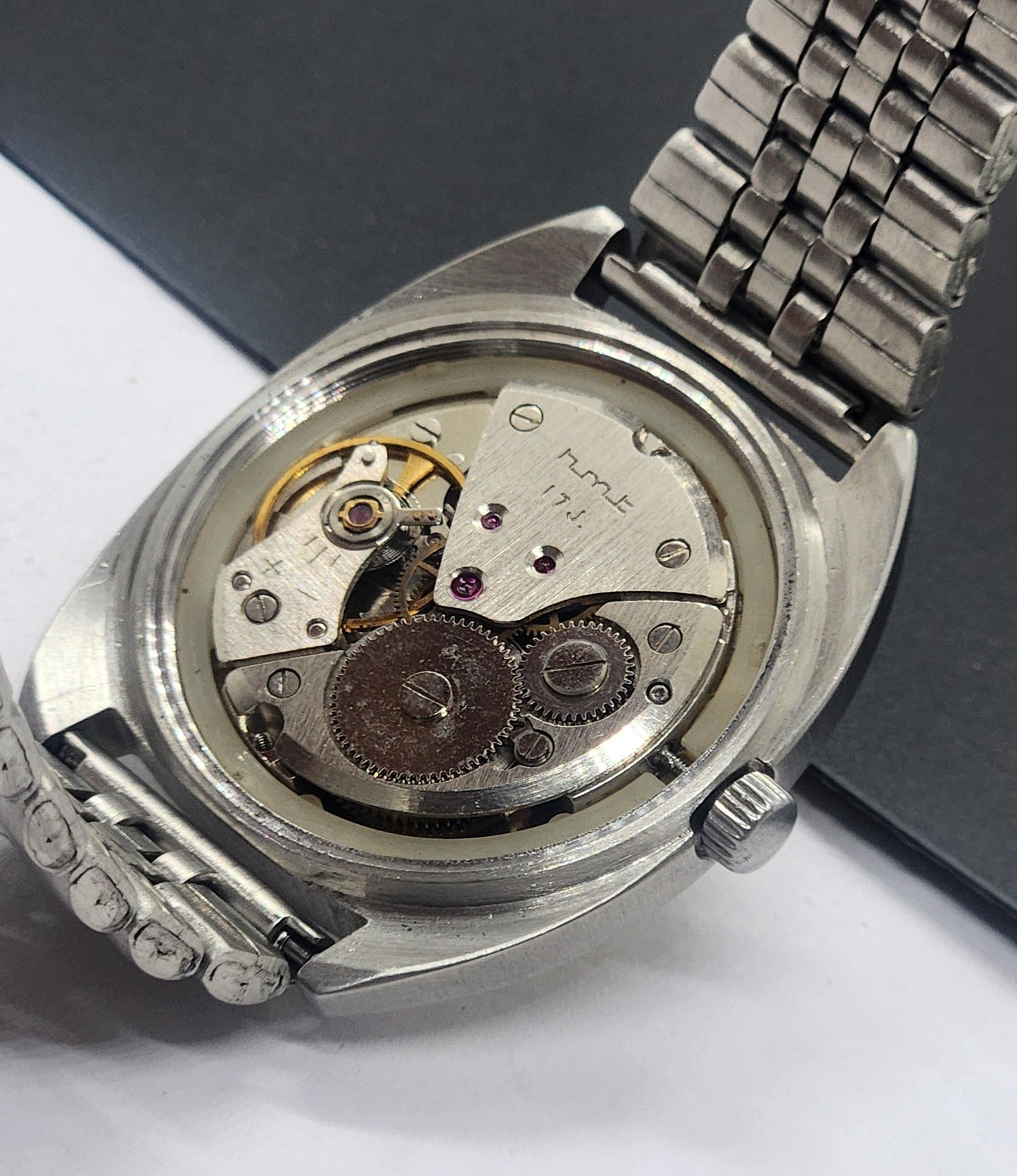 Vintage Original HMT Vijay Hand Winding 17 Jewels Golden Face Silver Bracelet Men's Wrist Watch F41