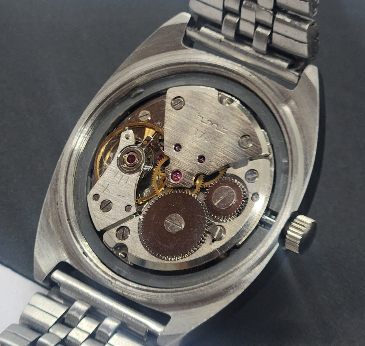 Vintage Original HMT Vijay Hand Winding 17 Jewels Golden Face Silver Bracelet Men's Wrist Watch F43