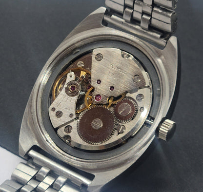 Vintage Original HMT Vijay Hand Winding 17 Jewels Golden Face Silver Bracelet Men's Wrist Watch F43